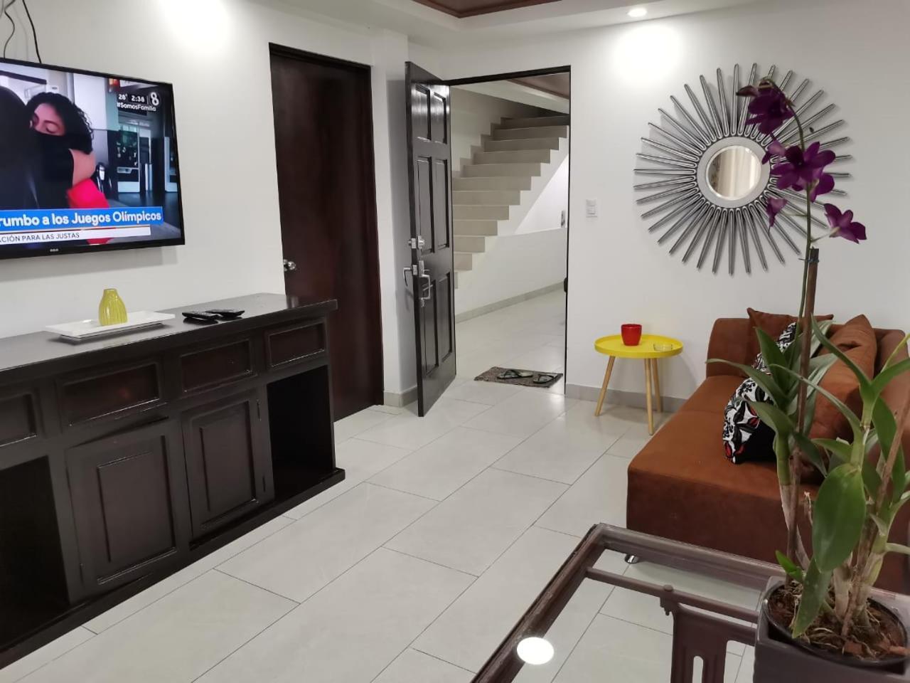 935 Lodge San Jose Экстерьер фото